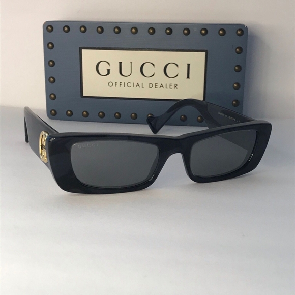 💯 - New Original Gucci Silver Rectangular Ladies Sunglasses GG0516S 013 52 - Picture 8 of 15